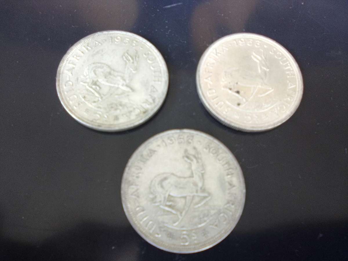 1953 5 shilling Silver Investment coins