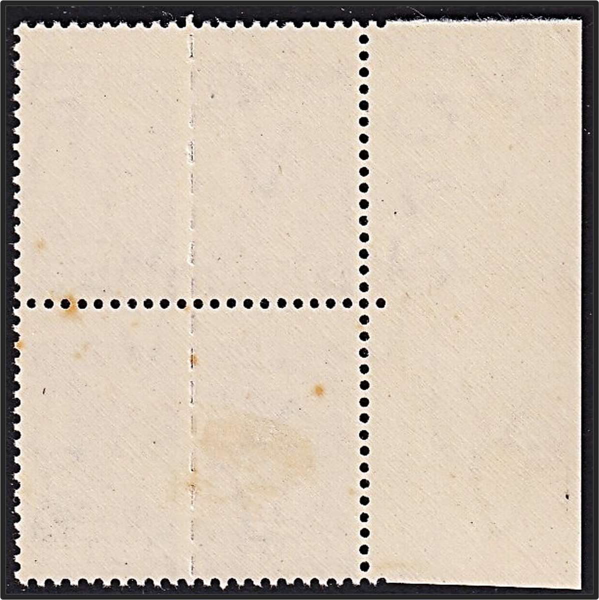 1943 Union 2d MM(*), Gum Spots - Large Perf Shift through the Design