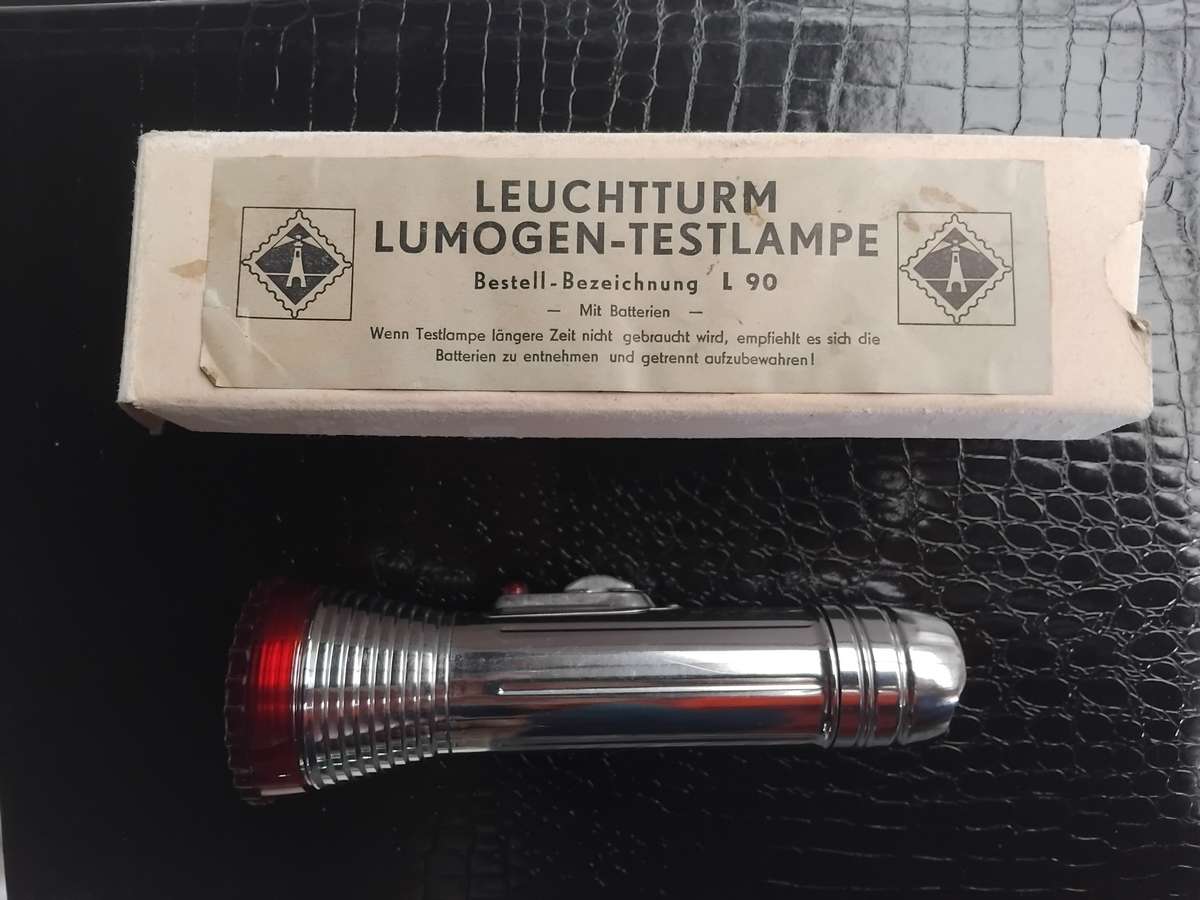 Antique Lighthouse UV-Light, Battery Powered - Unused, Still in Box