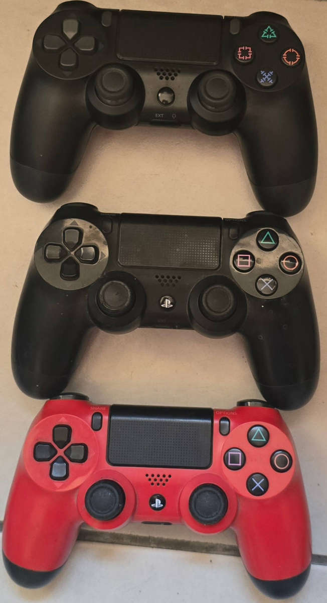 PS4 console, games and controllers PLS READ