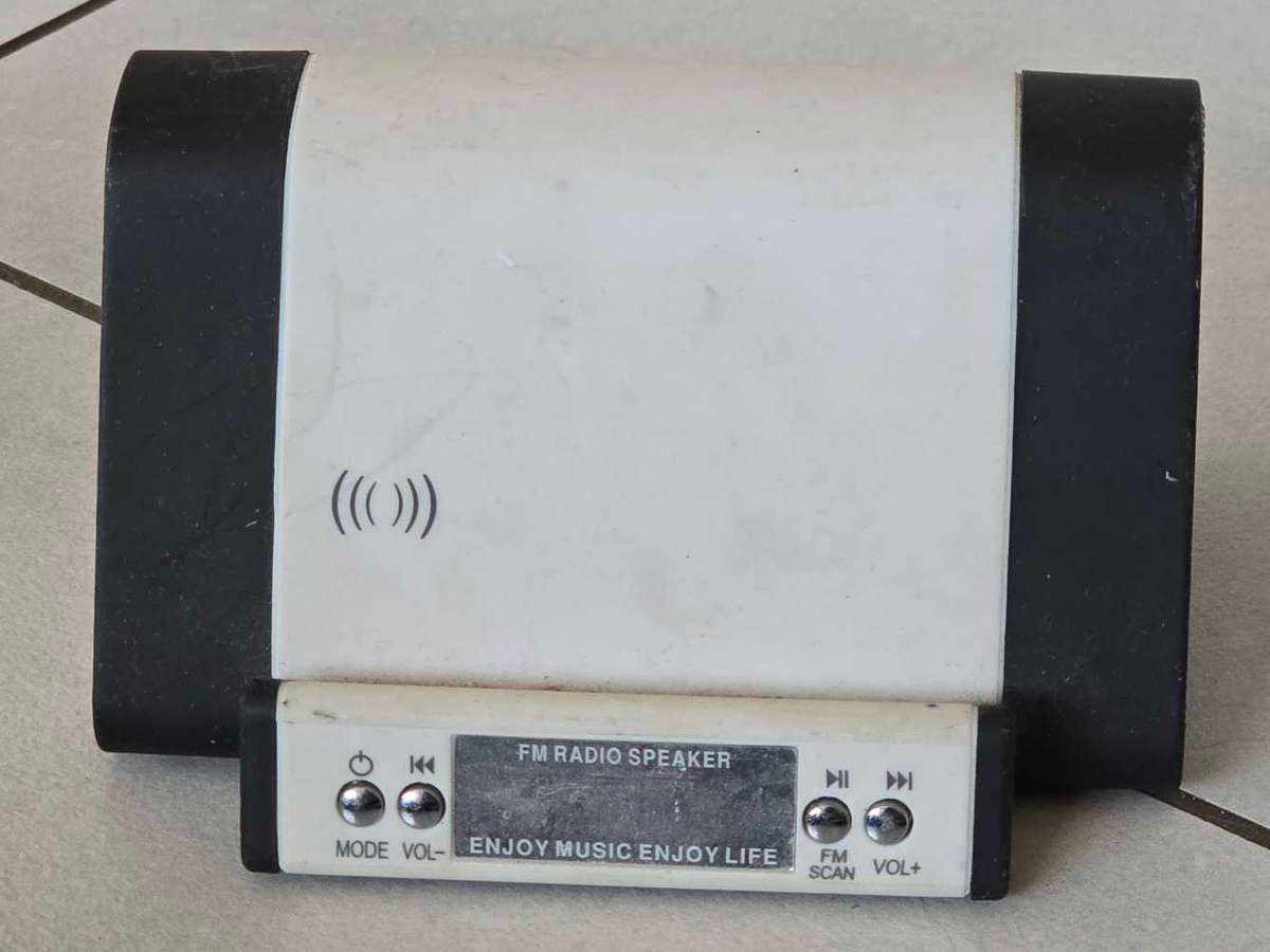 Awesome treasure hunt in the bargain bin