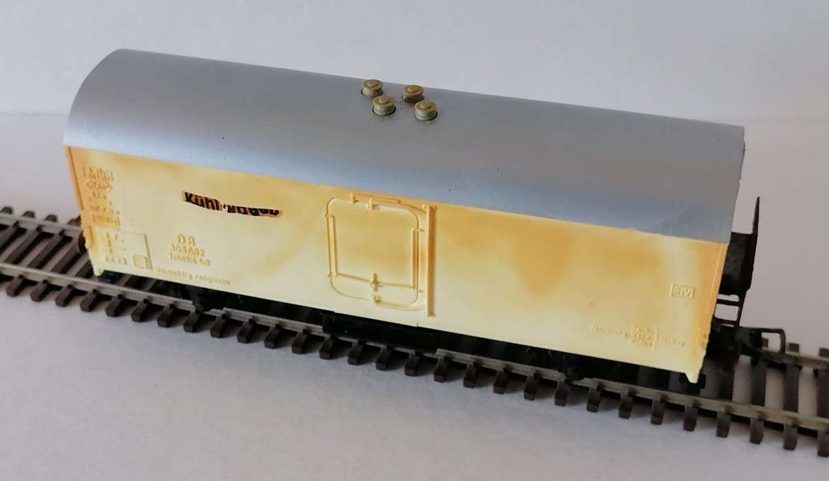 3x Fleischmann HO wagons