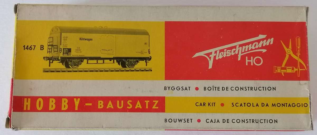 3x Fleischmann HO wagons