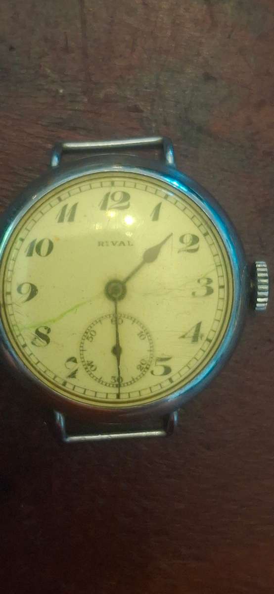 Rival vintage mens watch
