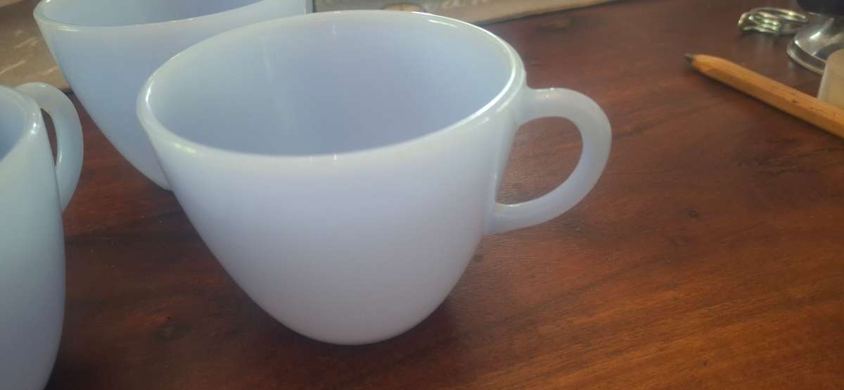 Blue Turquoise Glass vintage milk glass cups x 3