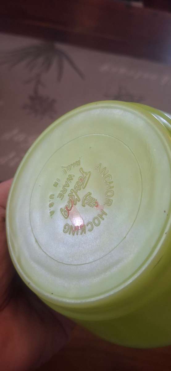 Fire king vintage milk glass bowls x 2