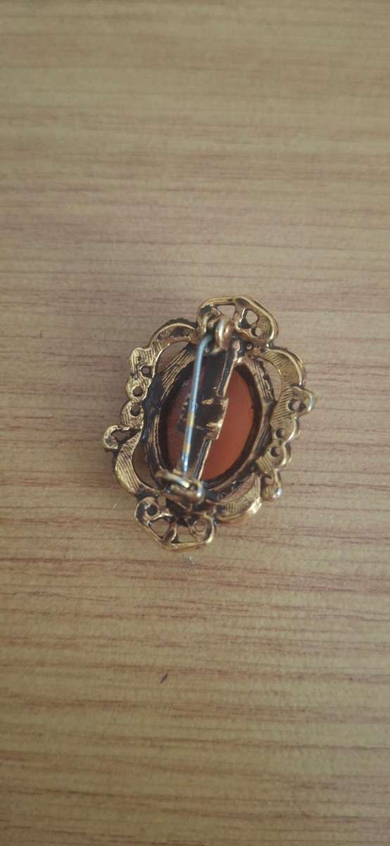 Vintage cameo brooch