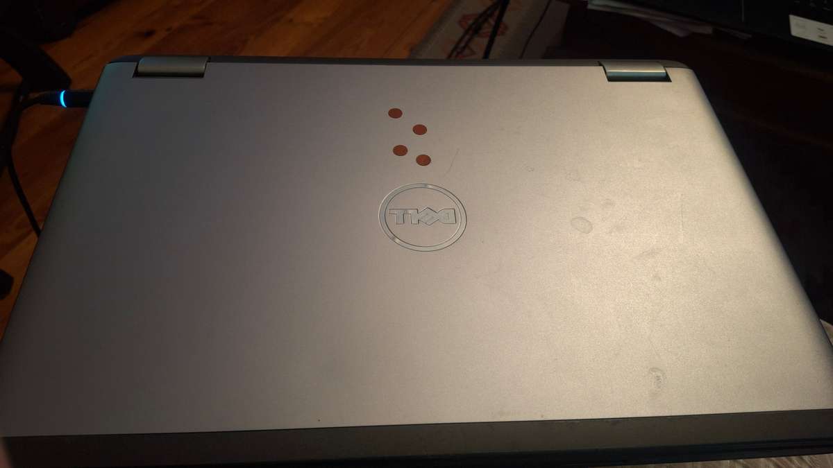 Dell vostro 3560  labtop