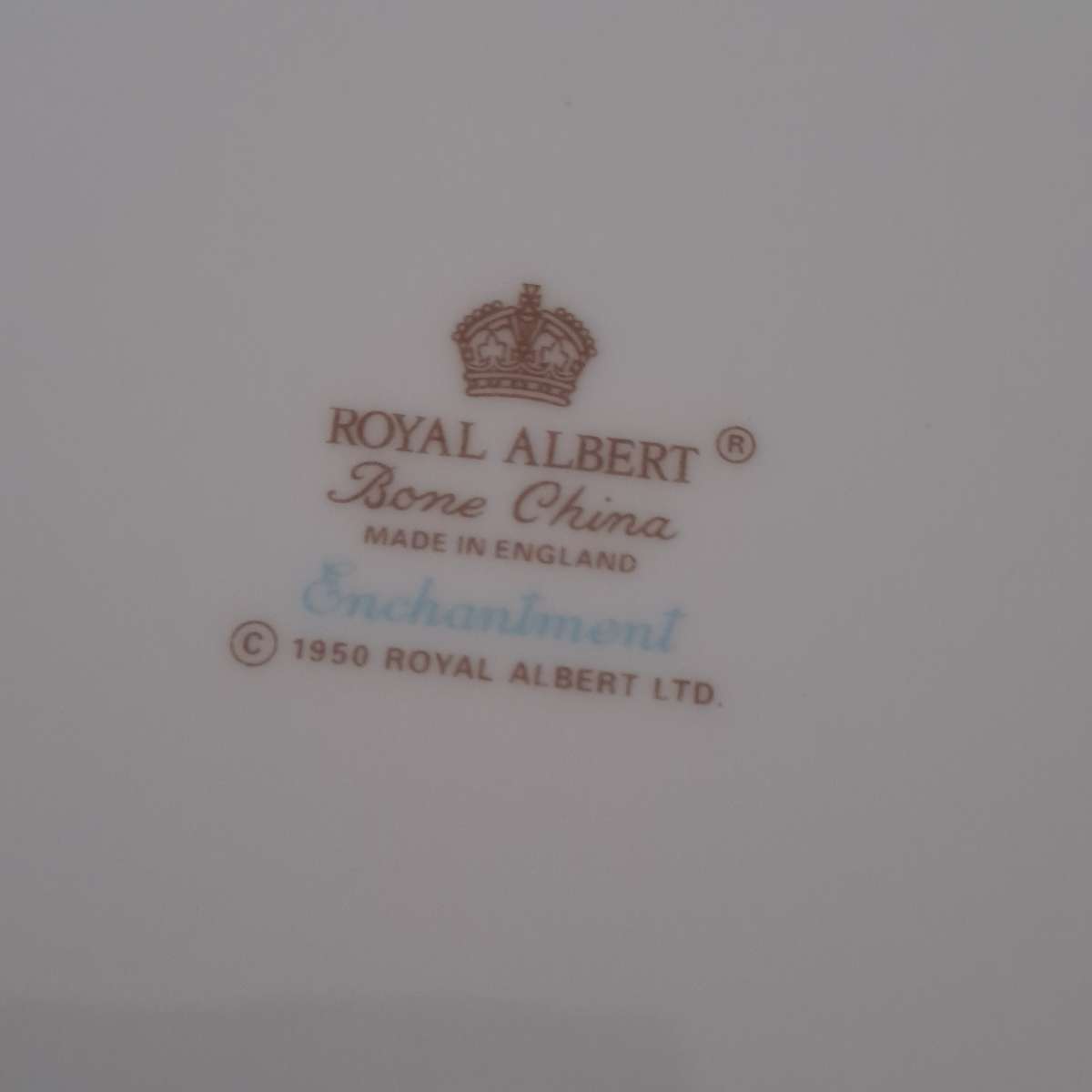 Royal Albert Trio - Enchantment (Trio number 2)