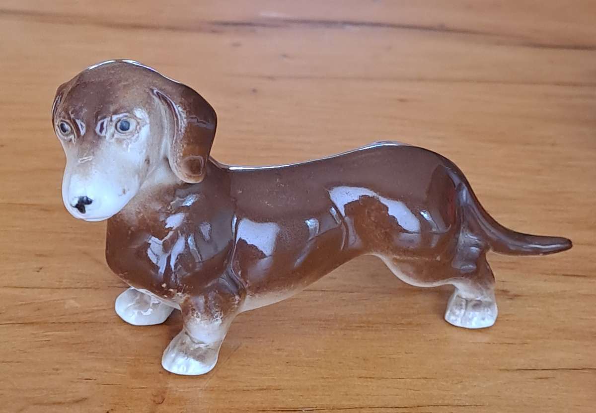 Porcelain Dachshund