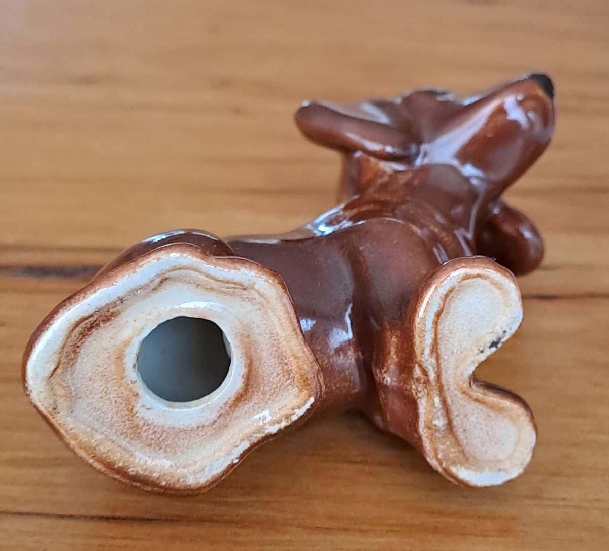 Porcelain Dachshund Sitting (Brown)