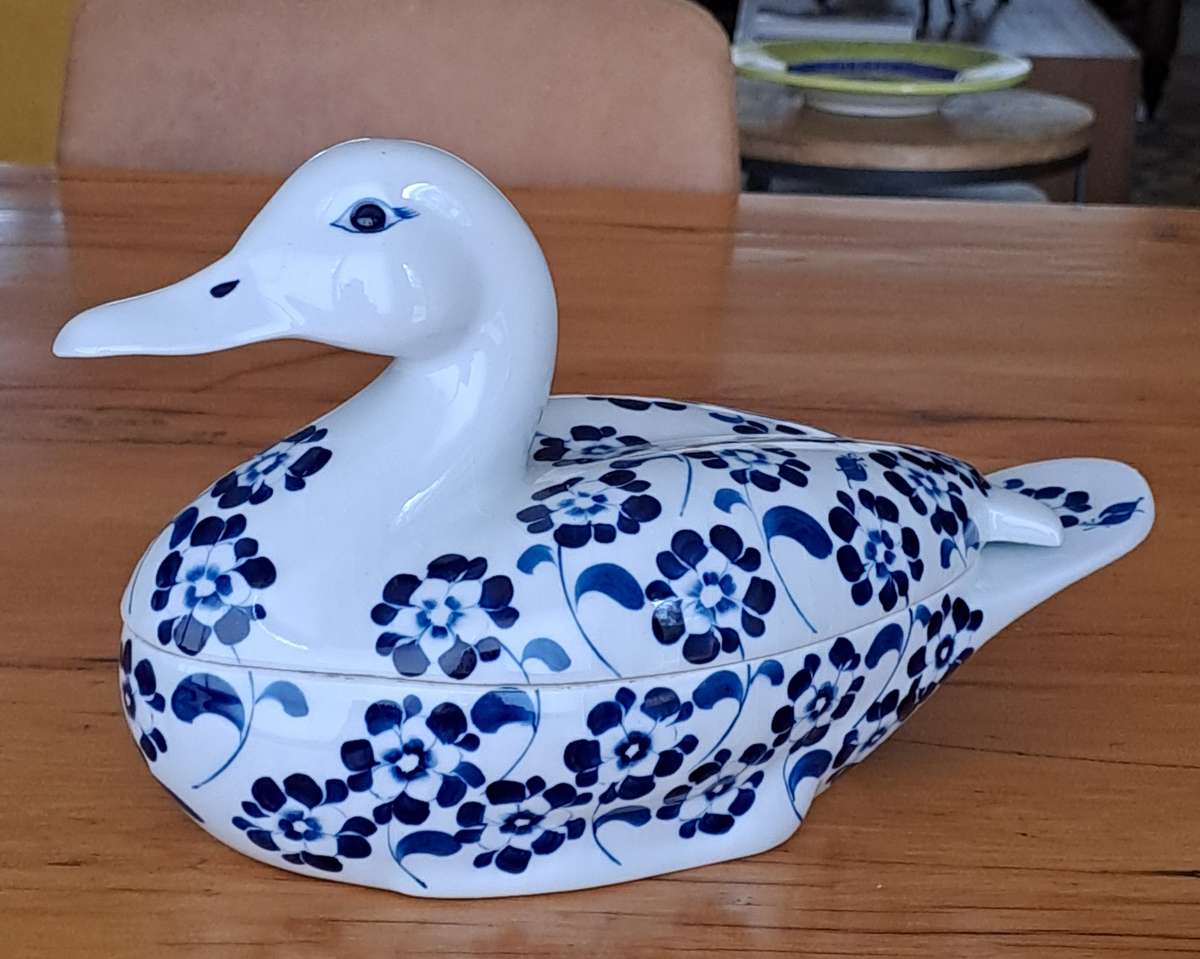 Cardinal Fine Porcelain Duck Tureen