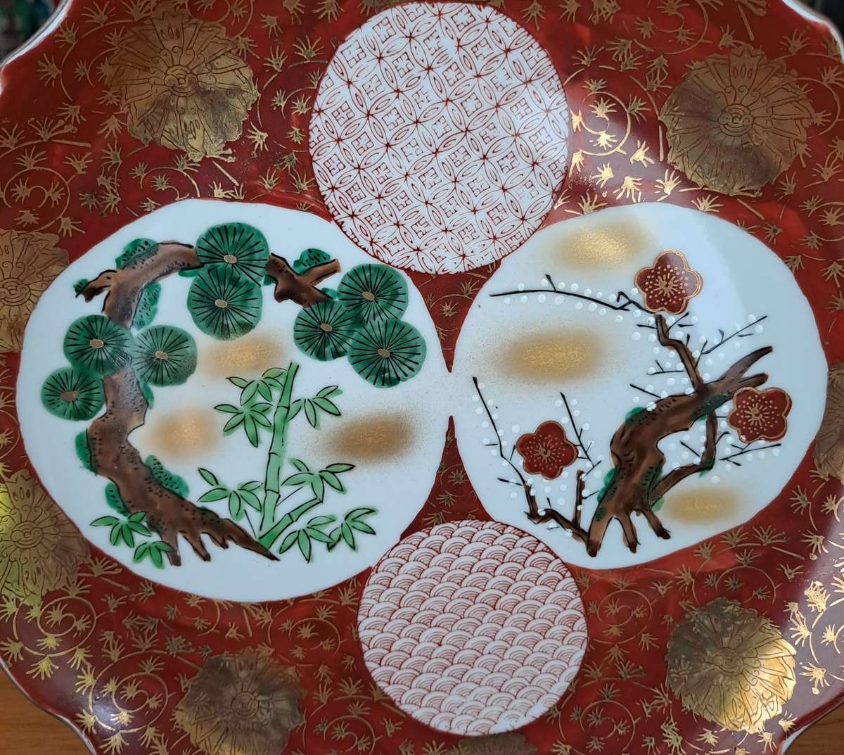 Stunning Japanese Plate