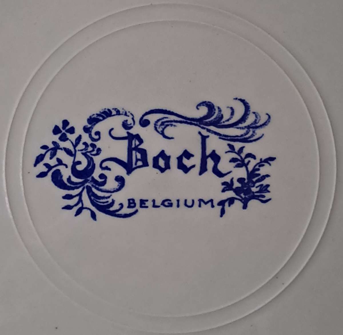 Delft Charger 'Old Woman'