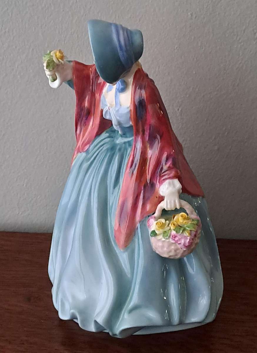 Royal Doulton 'Lady Charmian' HN1948