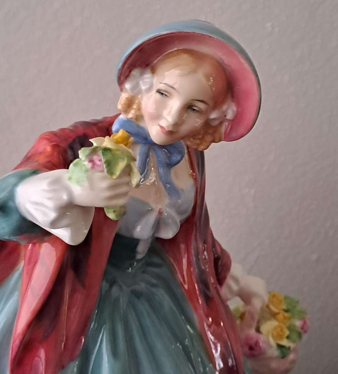 Royal Doulton 'Lady Charmian' HN1948