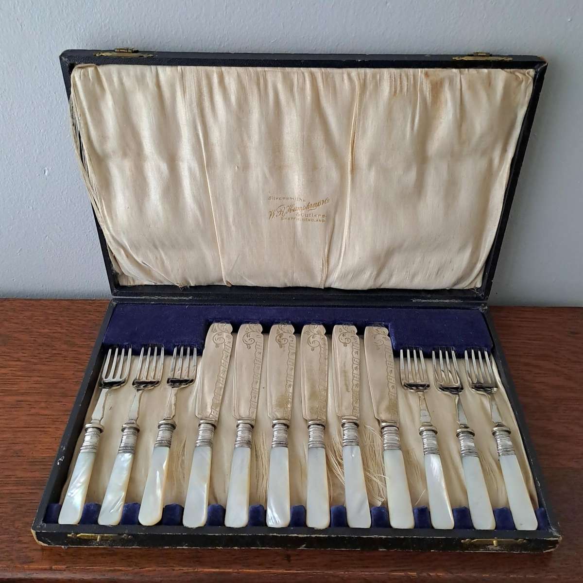 EPNS Mother of Pearl Handle Fish Set in Box