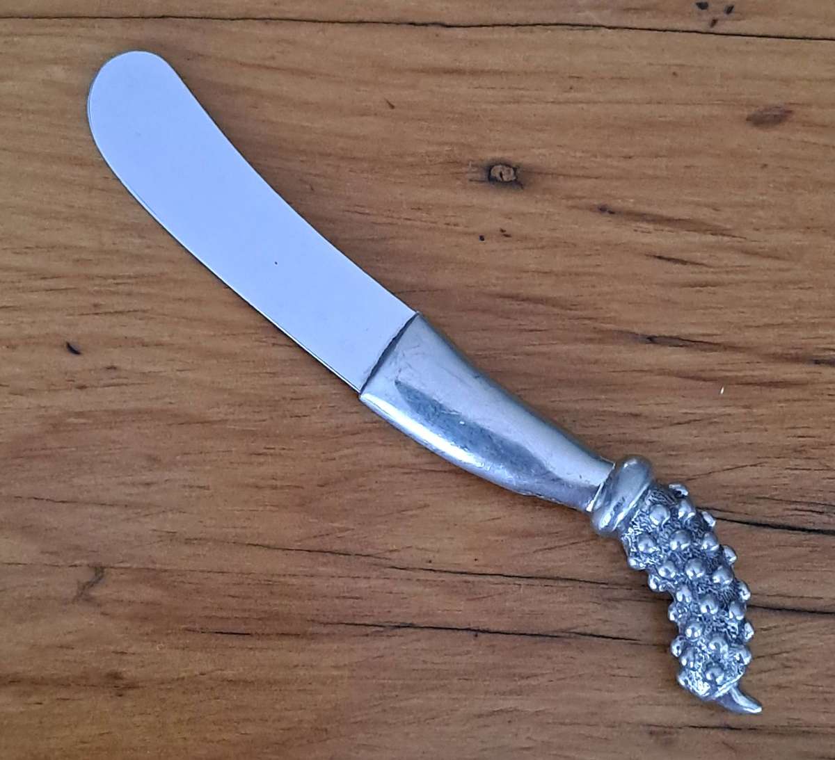 Diana Carmichael Pate Knife