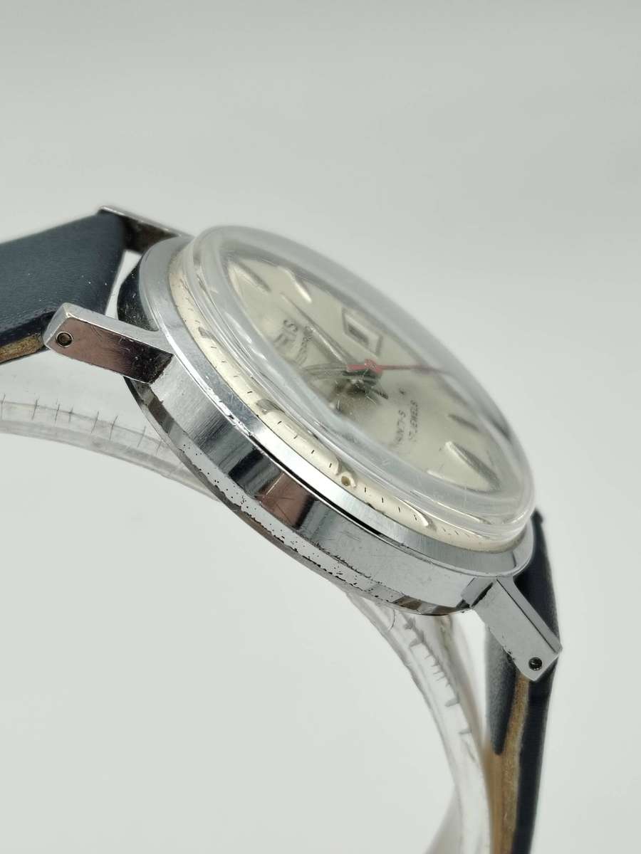 Oris manual wind 33mm ex crown