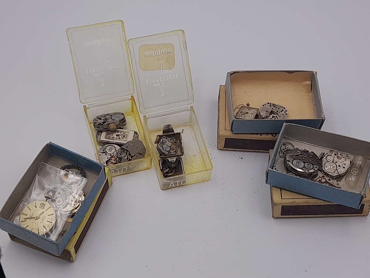 Watch parts for steampunk/repairs