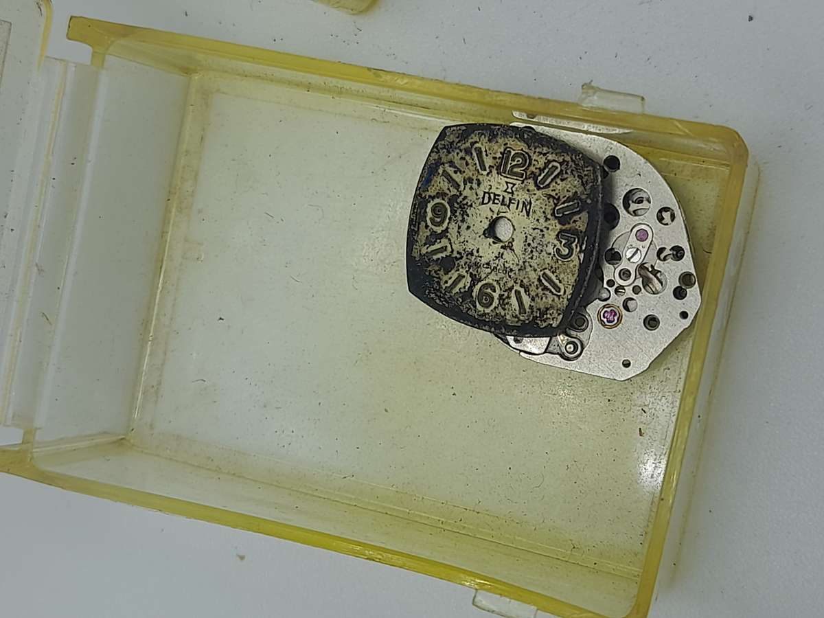 Watch parts for steampunk/repairs