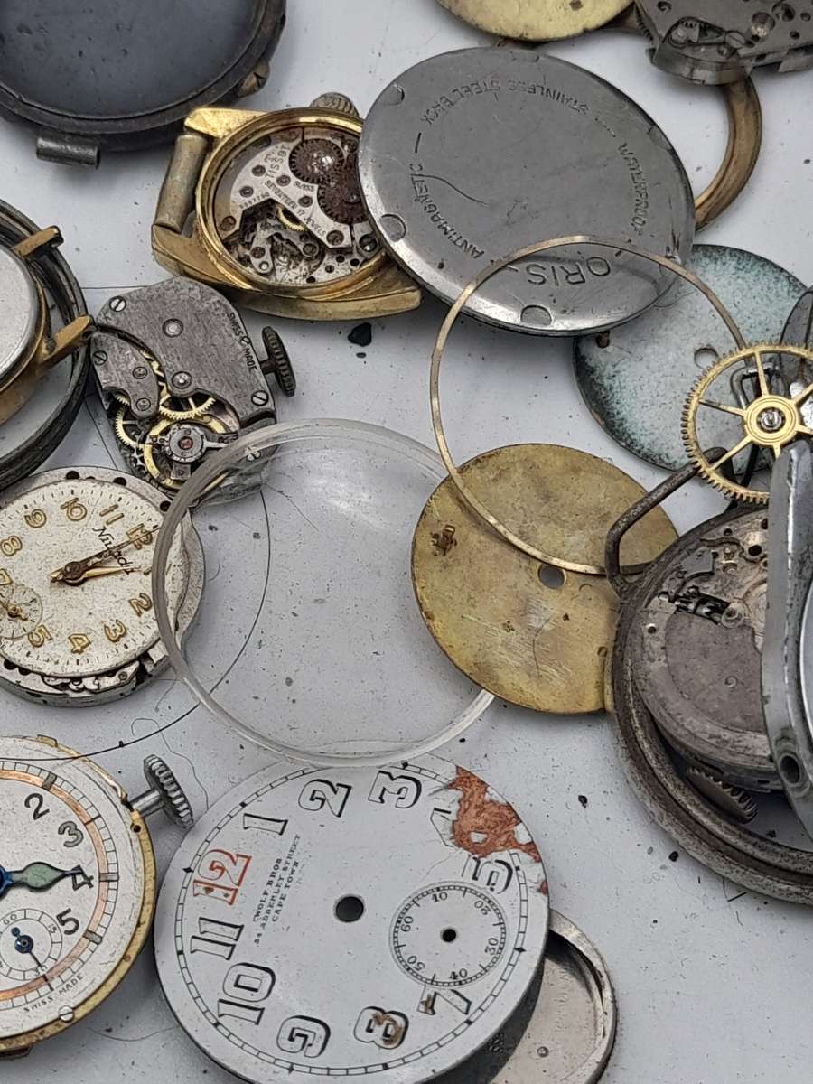 Watch parts for steampunk/repairs
