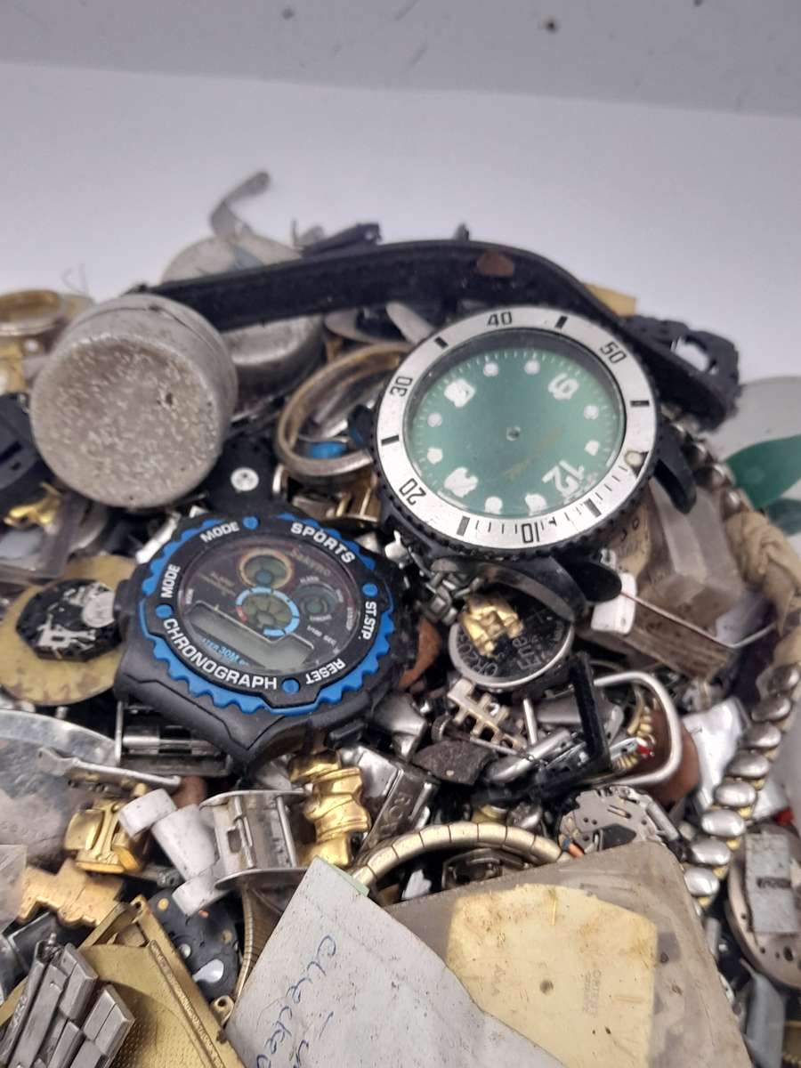 Watch parts for steampunk/repairs