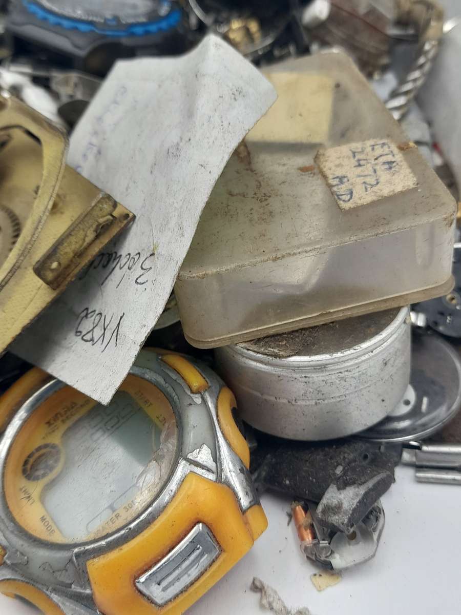 Watch parts for steampunk/repairs