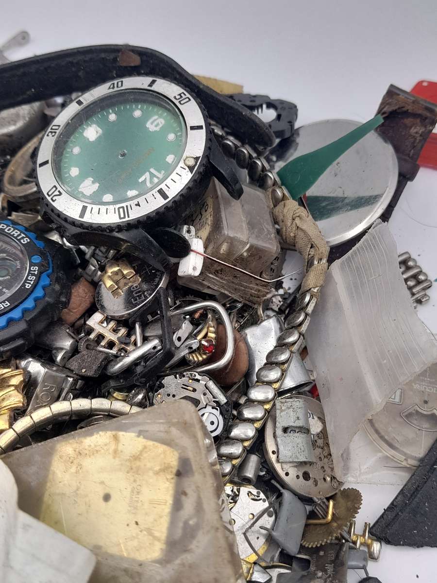 Watch parts for steampunk/repairs