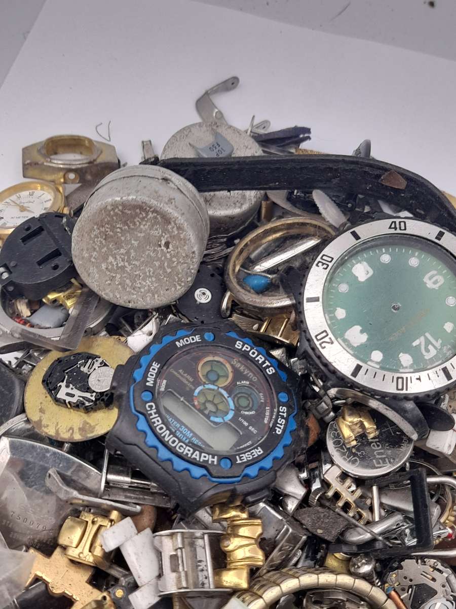 Watch parts for steampunk/repairs