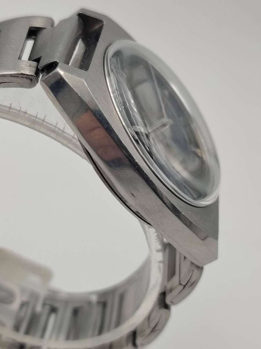 Citizen manual wind 33mm ex crown REF 63-4093