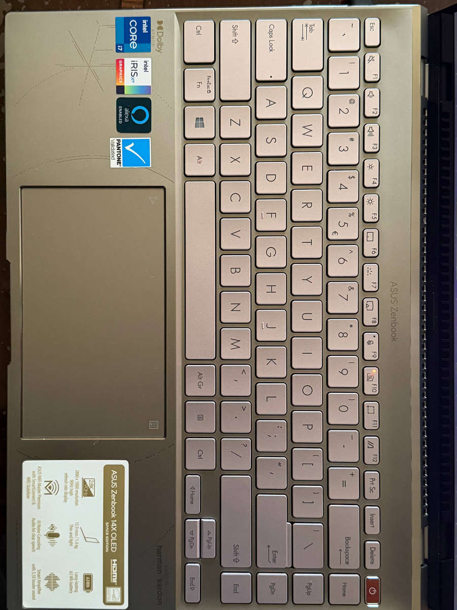 Asus Zenbook 14X OLED Space Edition UX5401ZAS ***MINT CONDITION***