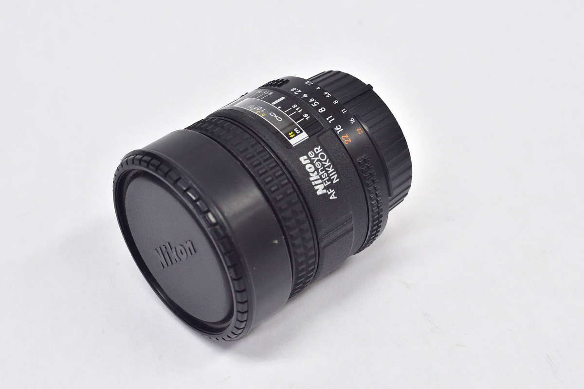 Nikon AF FISHEYE 16mm F2.8D