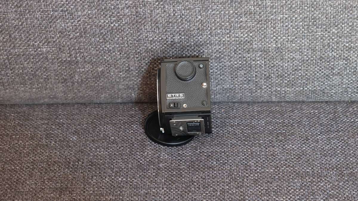 Zenza Bronica ETRS medium format camera body