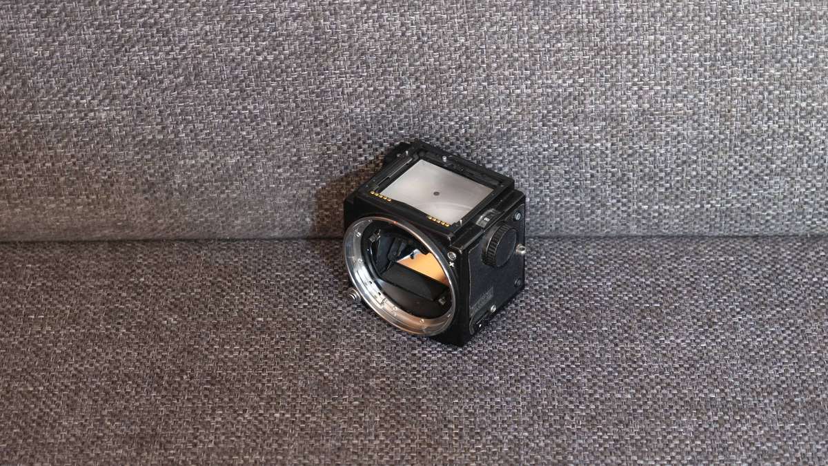 Zenza Bronica ETRS medium format camera body