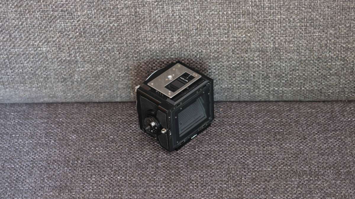 Zenza Bronica ETRS medium format camera body