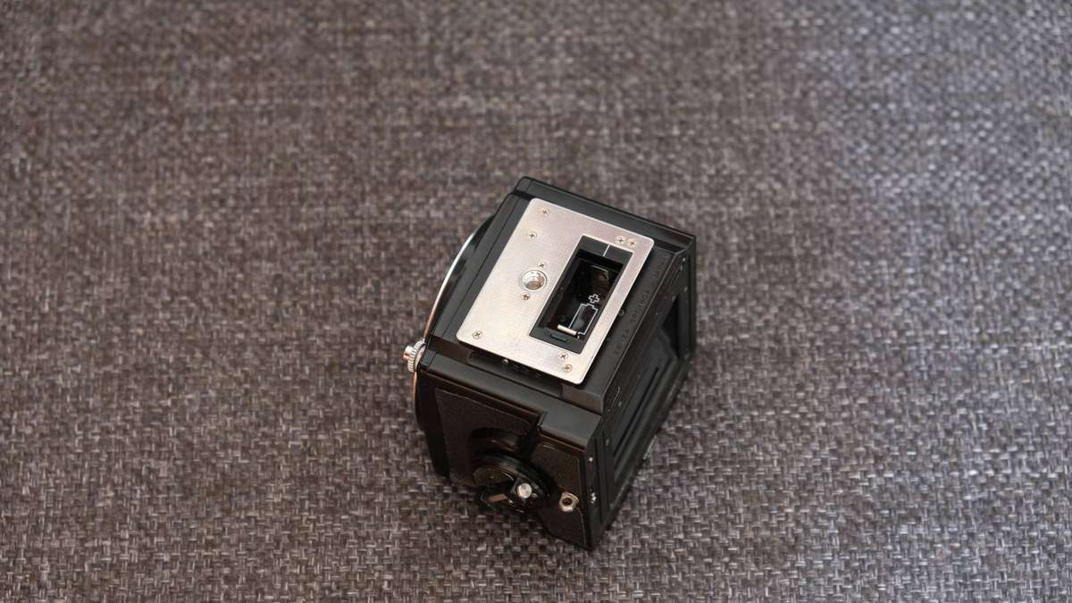 Zenza Bronica ETRS medium format camera body