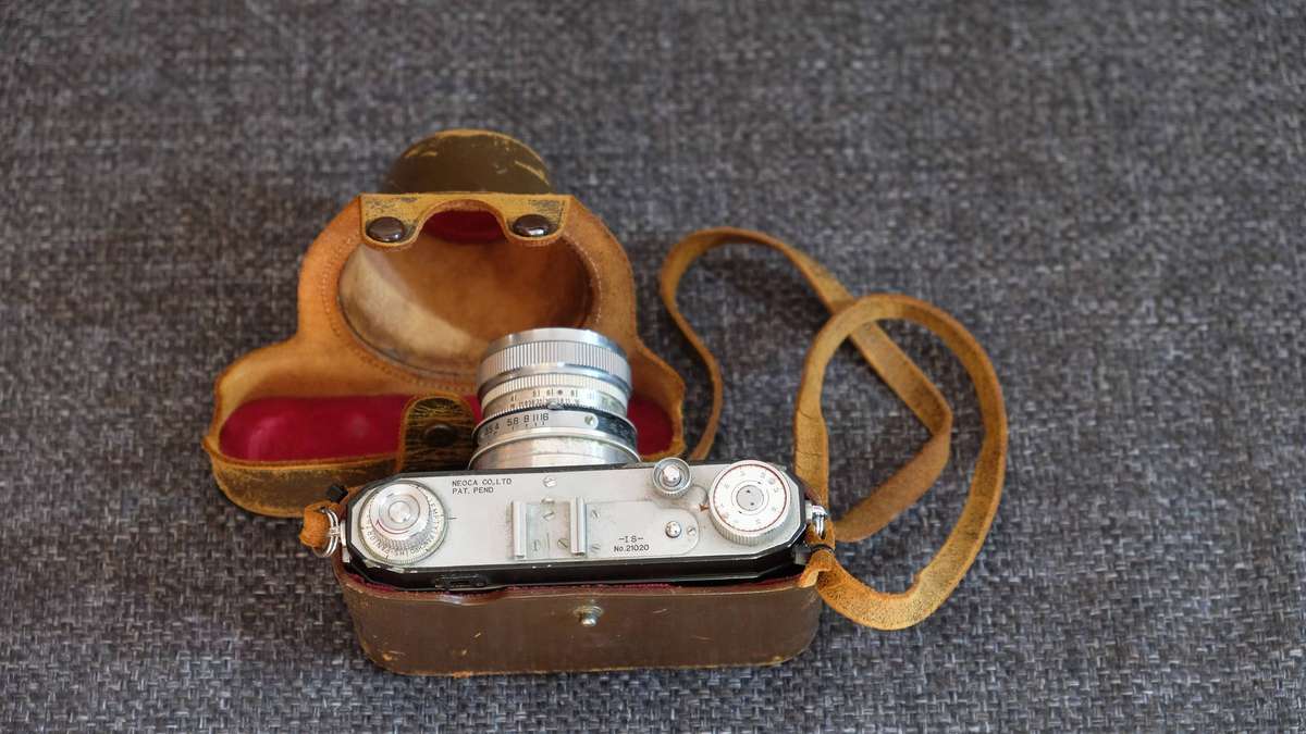Neoca 35mm Film Camera + Neocor 48mm Lens  Vintage  As Is