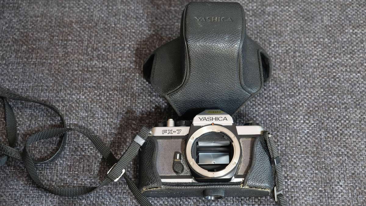 Yashica FX-7 Body  Working  New Seals  +2 Diopter  Free Shipping