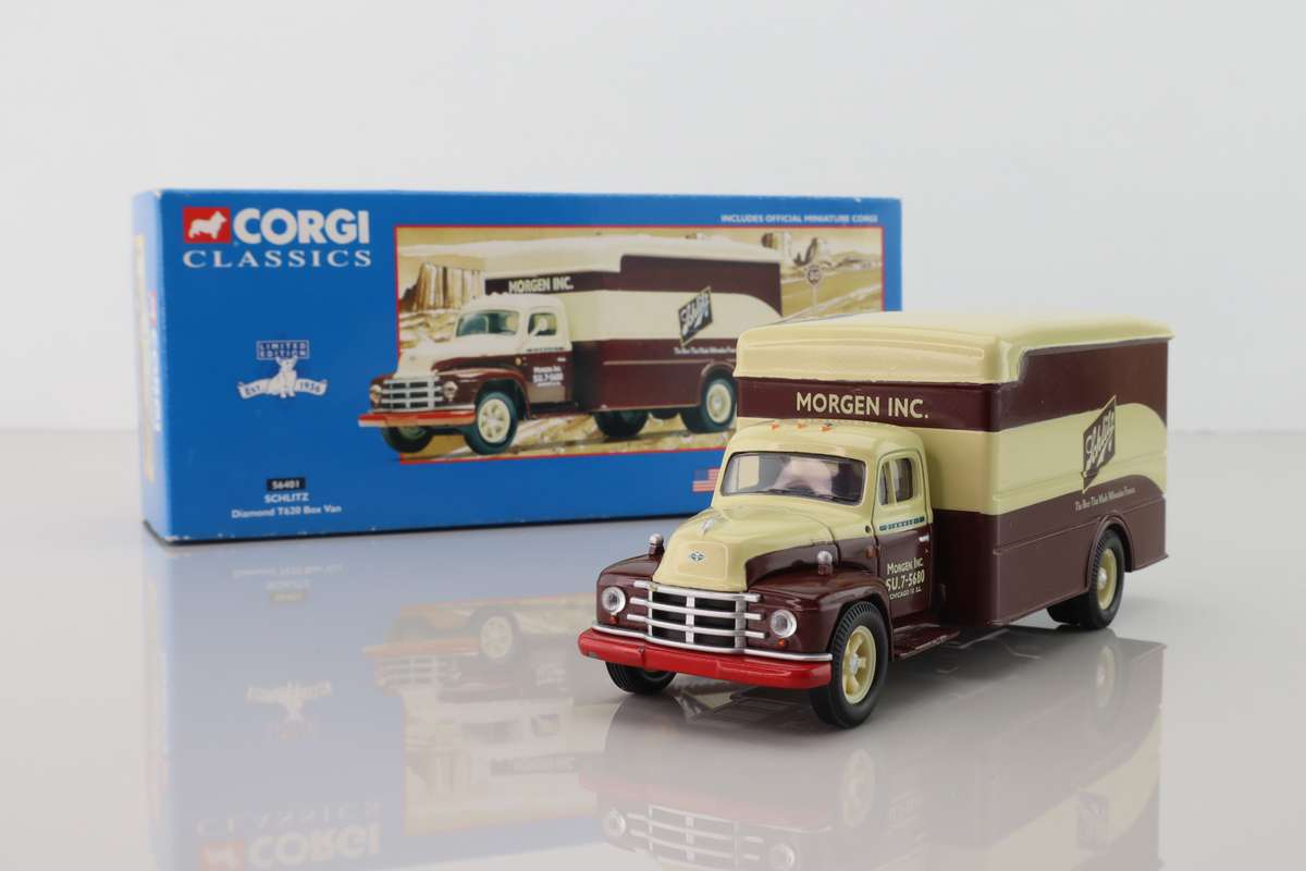 Schlitz Beer Diamond T620, Box Van, (US Road Transport)