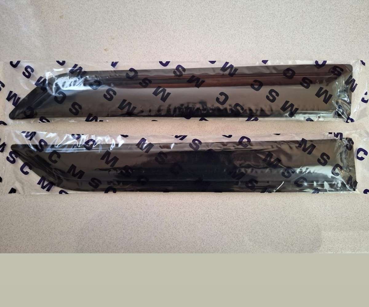 Nissan 1400 Windshields Black