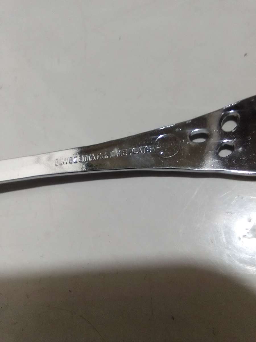 A unused Wedding present. Elwezetta Dutch Silver Cake lifter and 6 Forks boxed.