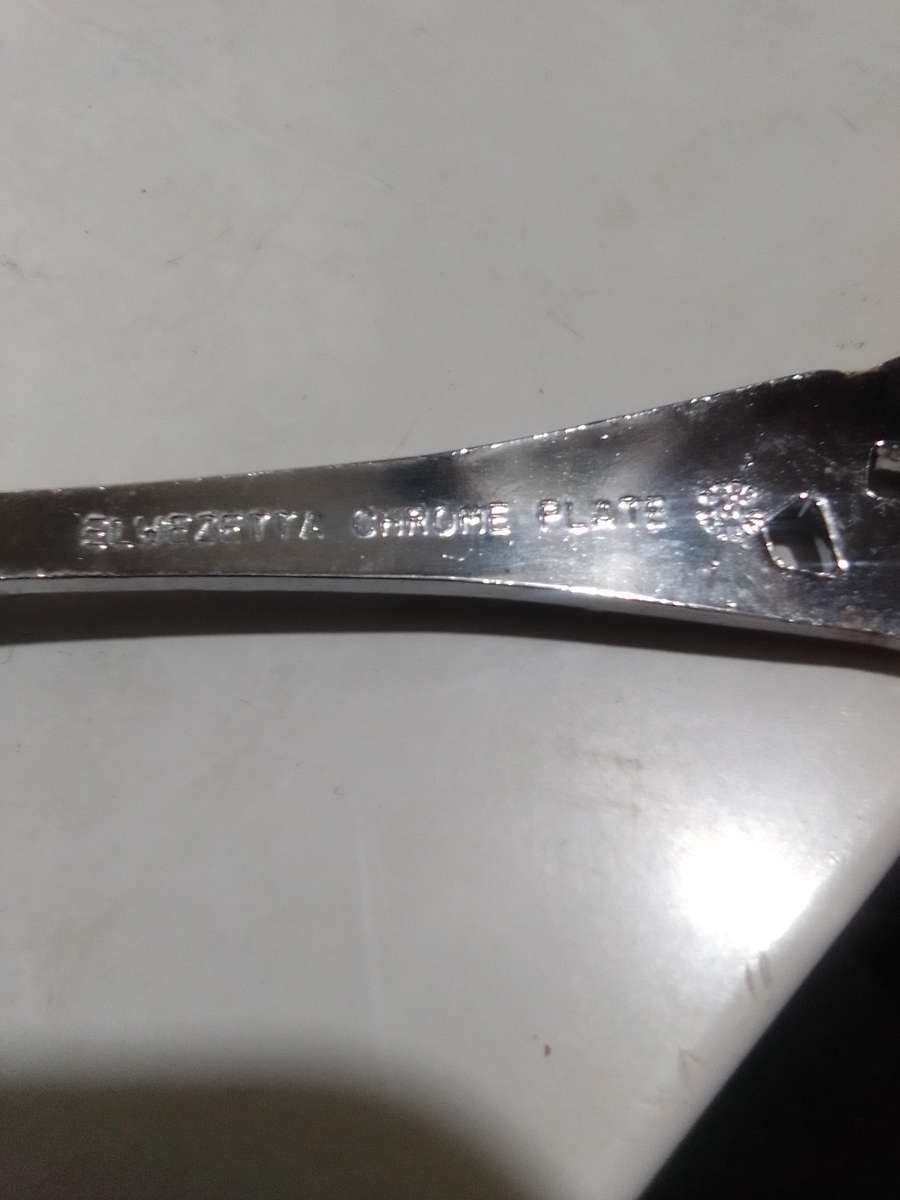 A unused Wedding present. Elwezetta Dutch Silver Cake lifter and 6 Forks boxed.