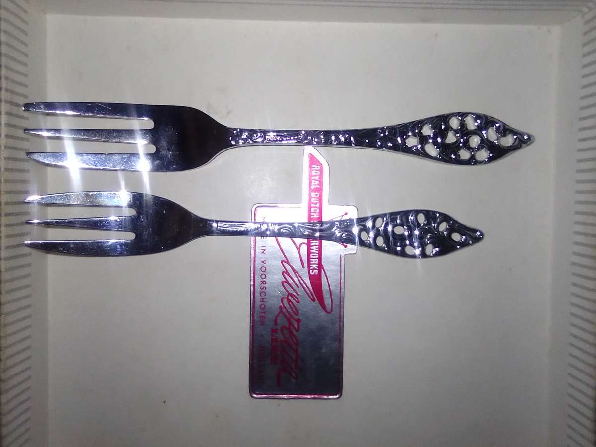 Vintage 2 x set's Elwezetta Dutch chrome plate Forks boxed. Wedding gift's that were stored.