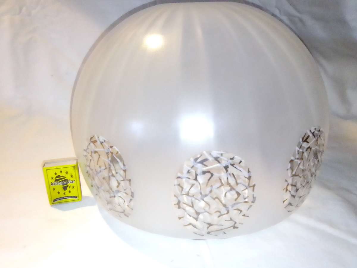 A Large Vintage Art Deco Lamp Shade Frosted & White/Black/Clear Glass pendant lamp shade.