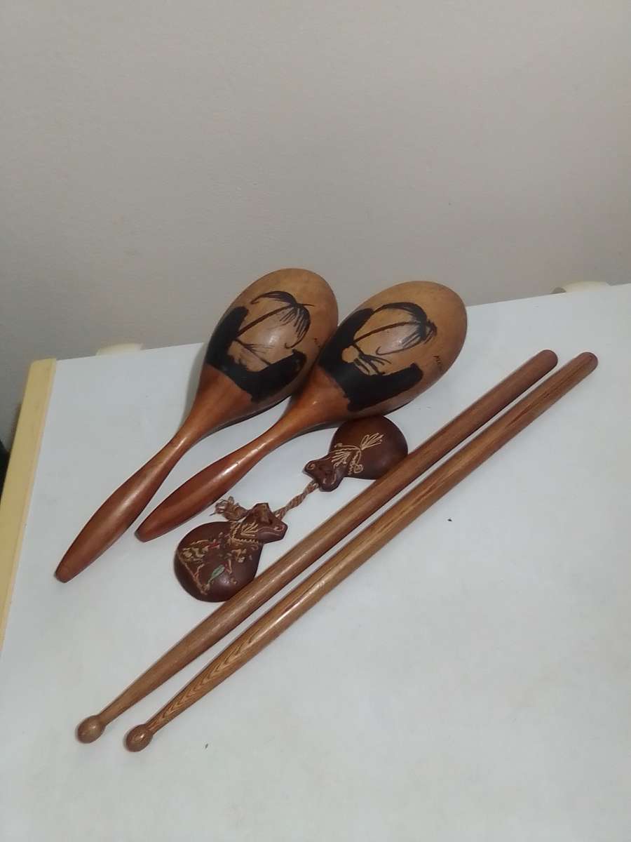 Old Vintage set. 1950's Mexican hand painted Castanets and Maracas and two  stick's..