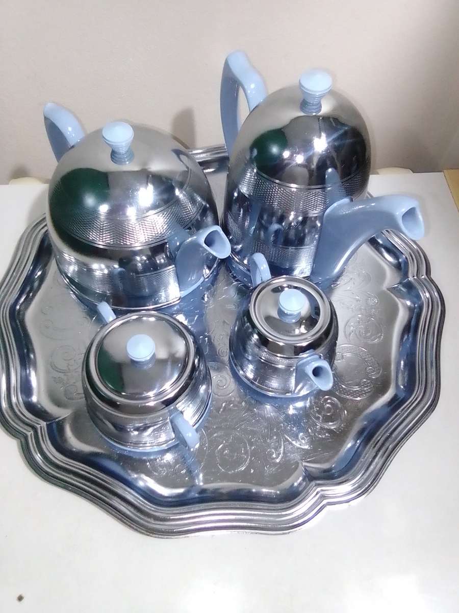 Chrome covered 1940s Light Blue Tea Set By Everhot Tea/Coffie Pot Sugar bowl and milk jug / creamer