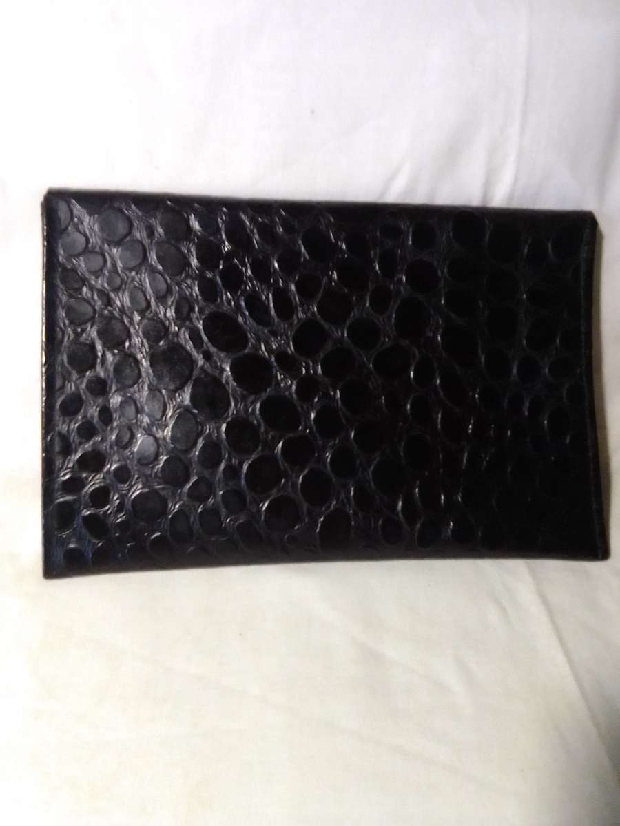 Vintage genuine 100% leather Crocodile Envelope Clutch bag, 260mm wide. Very neat.