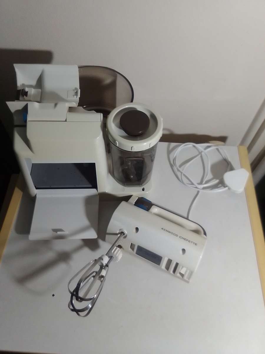 Original Kenwood Chefette A375 with Driven Bowl & Stand Complete with Liquidizer.