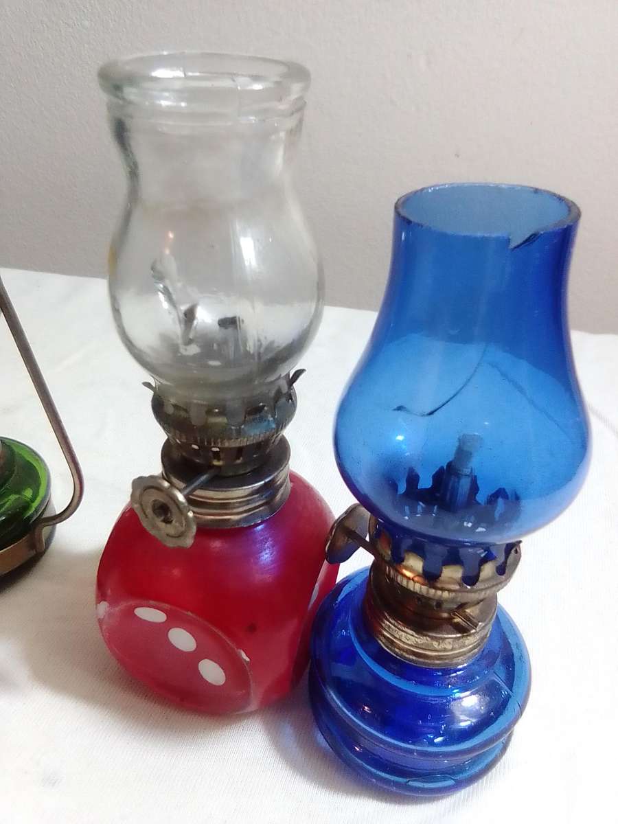 These are gorgeous miniature kerosene lamps! 6 mini paraffin lamps. 100mm up to 200mm Tall